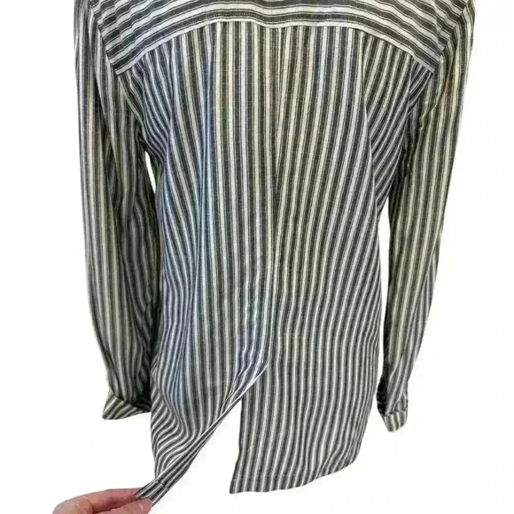 JACK by BB Dakota Grey and White Stripped Girlfriend Open Jacket - Size XS - Picture 4 of 5